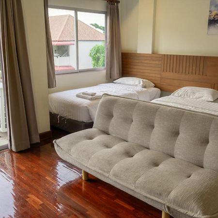 Baan Chuan Chom Pattaya Hotel Kültér fotó